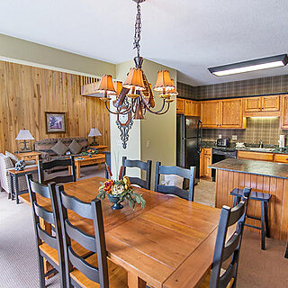 Blue Ridge Village — Dining Area