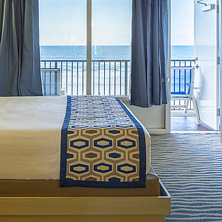 Dolphin Beach Club — Studio Unit