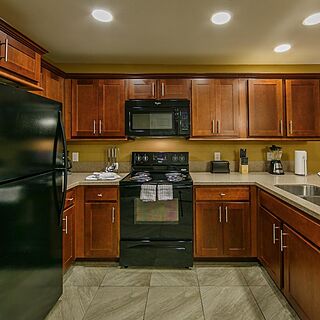 Holiday Inn Club Vacations Hill Country Resort &mdash; Kitchen