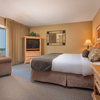 Club Wyndham Flagstaff — Sample Bedroom