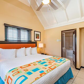Amsterdam Manor Beach Resort — Bedroom