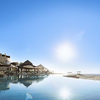Waldorf Astoria Los Cabos Pedregal — Pool