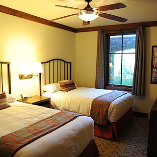 Hyatt High Sierra Lodge — Sample Second bedroom with two full beds.