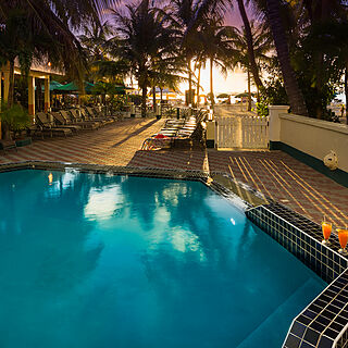 Atrium Resort & Spa &mdash; Pool
