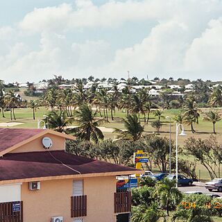 Green Blue Houses &mdash; Area Golf Course