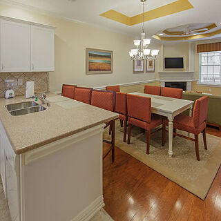 Villages Resort at Lake Palestine — Dining Area