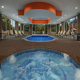 Marriott's Manor Club at Ford's Colony — Indoor Pool & Whirlpool Spa