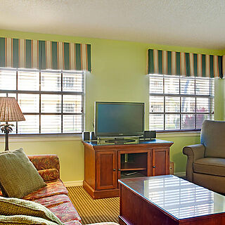 Gulfstream Manor — Sample Living Area