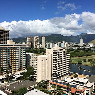 Waikiki Skytower — Exterior