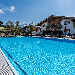 Lisi Family Hotel — Pool