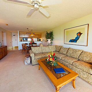 Aston Paki Maui — Living Area