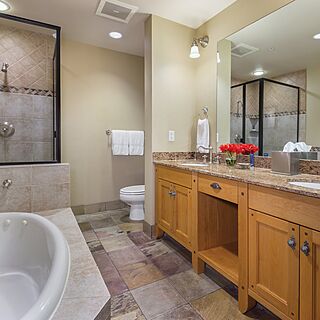 WorldMark Park City — Sample Bathroom