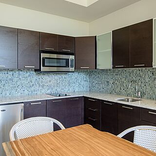 Marriott Vacation Club Pulse, South Beach — Sample Kitchen