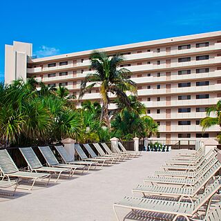 Vistana Beach Club — Sundeck