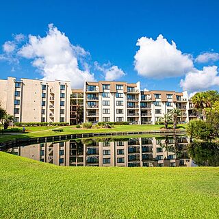 Seawatch at Island Club — Exterior