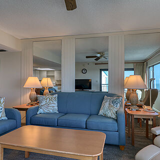 Camaron Cove Resort — Sample unit