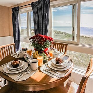Edgewater Beach Resort — Sample Dining Area