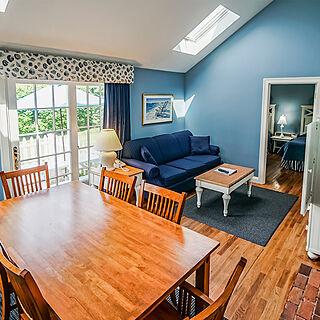 Beachside Village Resort — Sample Dining Area