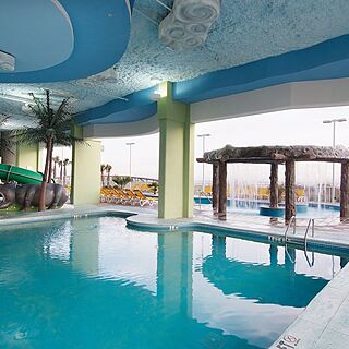 Club Wyndham Towers on the Grove &mdash; Pool
