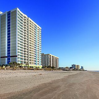 Club Wyndham Towers on the Grove &mdash; Exterior