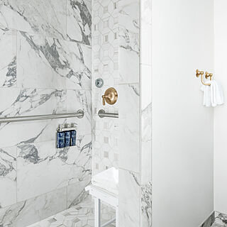 Disney's Riviera Resort — Sample Bathroom
