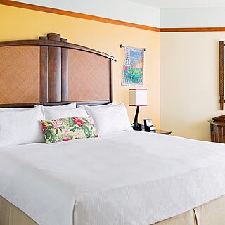 Aulani, a Disney Resort & Spa &mdash; Sample Bedroom
