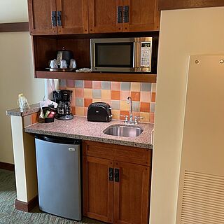 The Villas at Disney's Grand Californian Hotel & Spa — Sample Deluxe Studio Kitchenette