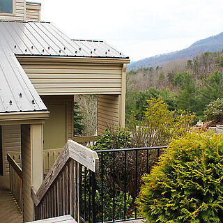 Foxrun Townhouses — Exterior