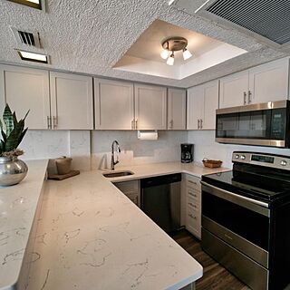 Dover House Resort — Sample Kitchen