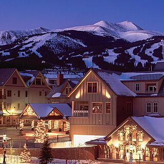 Grand Lodge on Peak 7 — Exterior