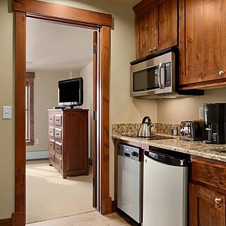 Grand Lodge on Peak 7 — Sample Kitchen