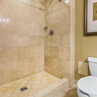 Hotel Blake — Sample Bathroom