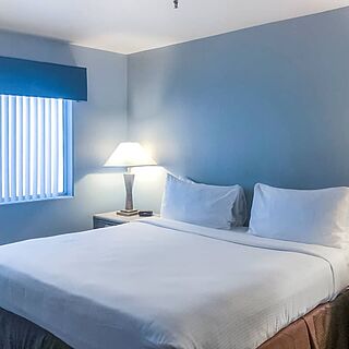 Riviera Beach and Shores Resort — Sample Bedroom