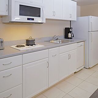 Riviera Beach and Shores Resort — Sample Kitchen