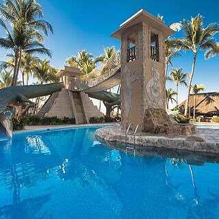 Paradise Village Beach Resort & Spa — Pool