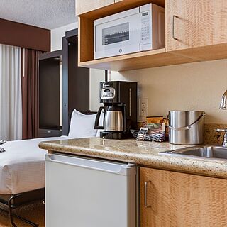 Polo Towers &mdash; Sample Kitchenette