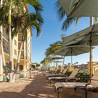 Holiday Inn Club Vacations Marco Island - Sunset Cove Resort — Grounds