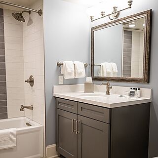 Holiday Inn Club Vacations Cape Canaveral Beach Resort &mdash; Sample Bathroom
