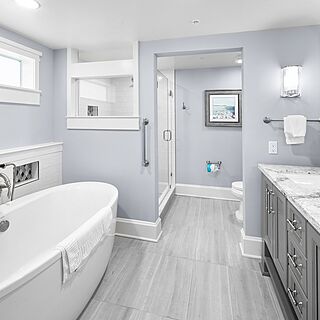 Holiday Inn Club Vacations Cape Canaveral Beach Resort &mdash; Sample Bathroom