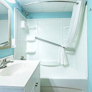 Ocean Key Resort — Sample Bathroom