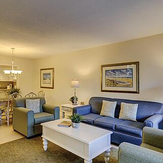 Ocean Cove Club at Palmetto Dunes &mdash; Sample Living Area