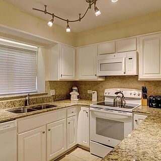 Ocean Cove Club at Palmetto Dunes &mdash; Sample Kitchen