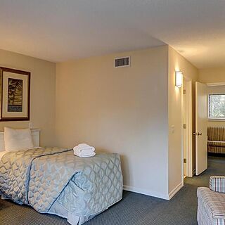 Ocean Cove Club at Palmetto Dunes &mdash; Sample Bedroom