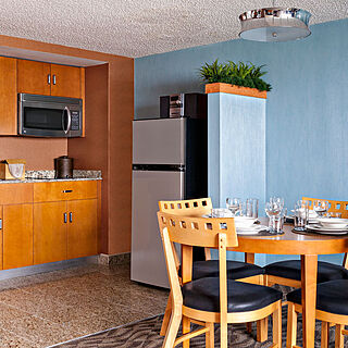 Boardwalk Resorts - Flagship &mdash; Sample Living Area