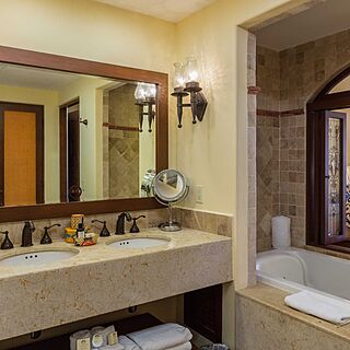 Hacienda Encantada Resort & Residences — Hacienda One-Bedroom Master Suite Bathroom