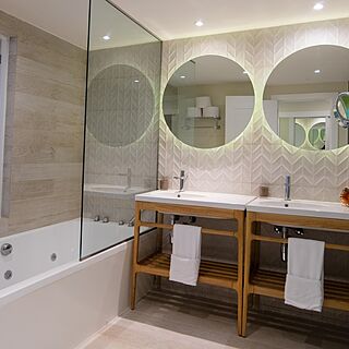 Grand Sirenis Punta Cana Resort — Sample Bathroom
