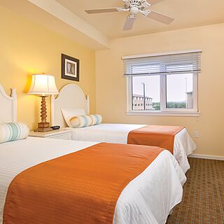 WorldMark Long Beach — Sample Bedroom