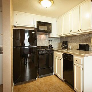 Legacy Vacation Club Brigantine Beach — Sample Kitchen