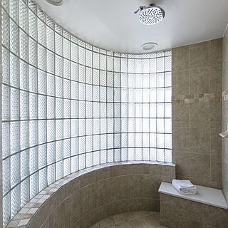 Marriott's Sabal Palms — Sample Bathroom