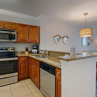 Orlando's Sunshine Resort — Sample Kitchen